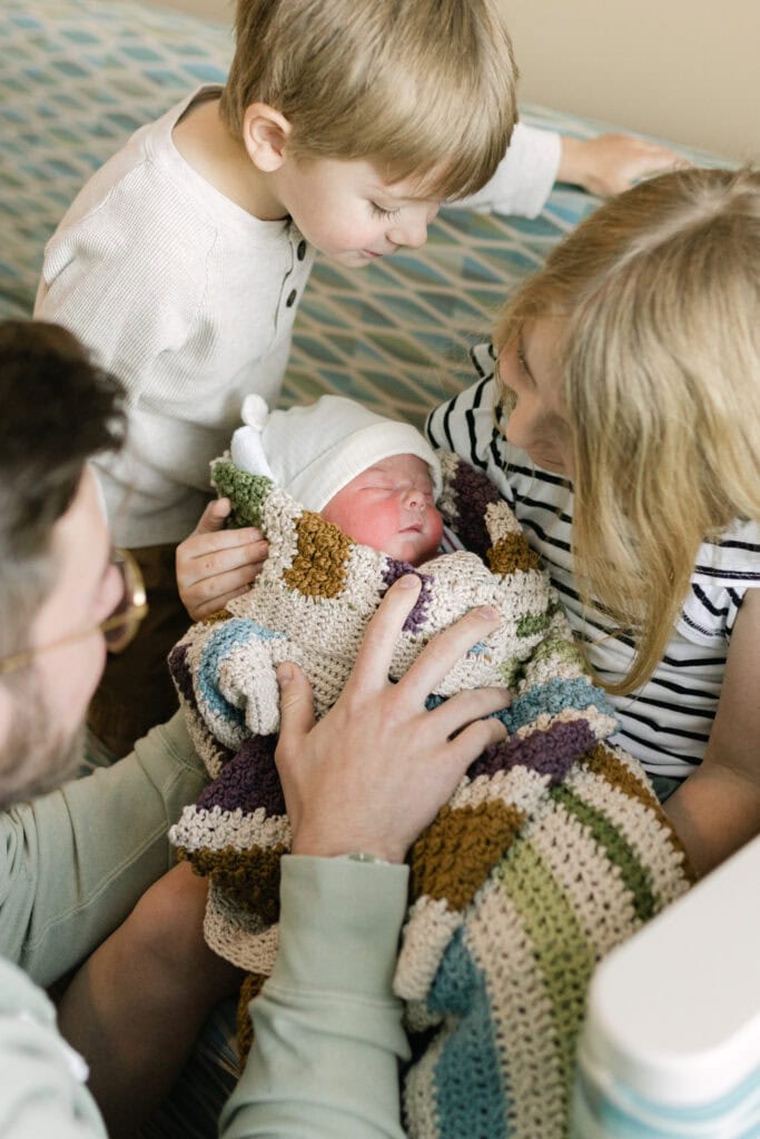 Fresh 48 hospital newborn photography