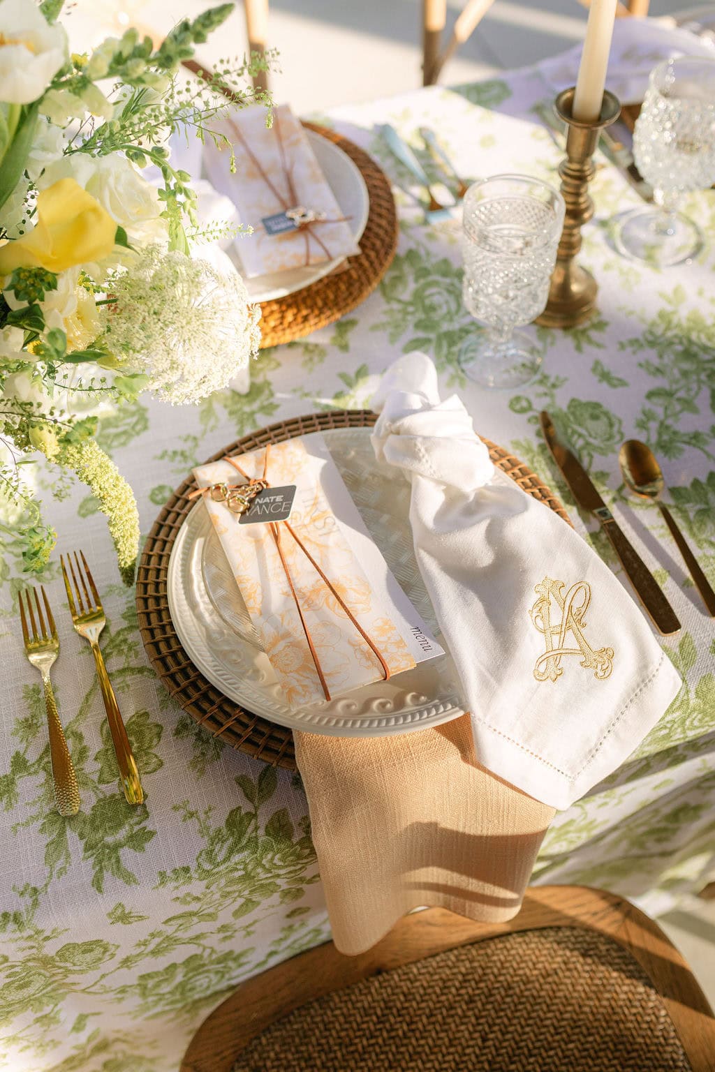 Equestrian Wedding Inspiration | A Modern Styled Shoot Featured on Wedding Chicks